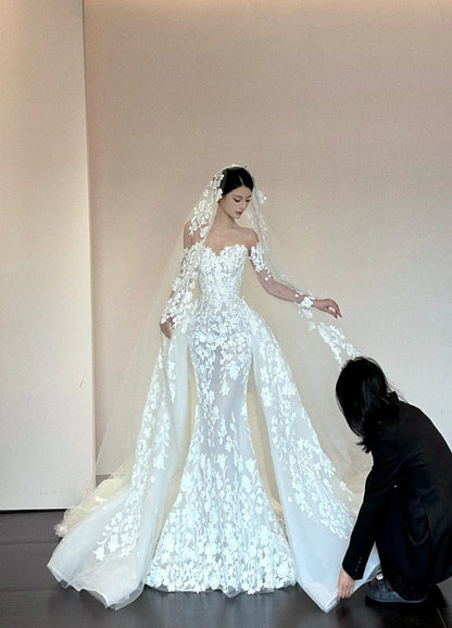 Modest Mermaid Long Wedding Dresses Appliques Tulle White Bridal Gowns Off-shoulder Sleeveless Bridal Dress ED06555