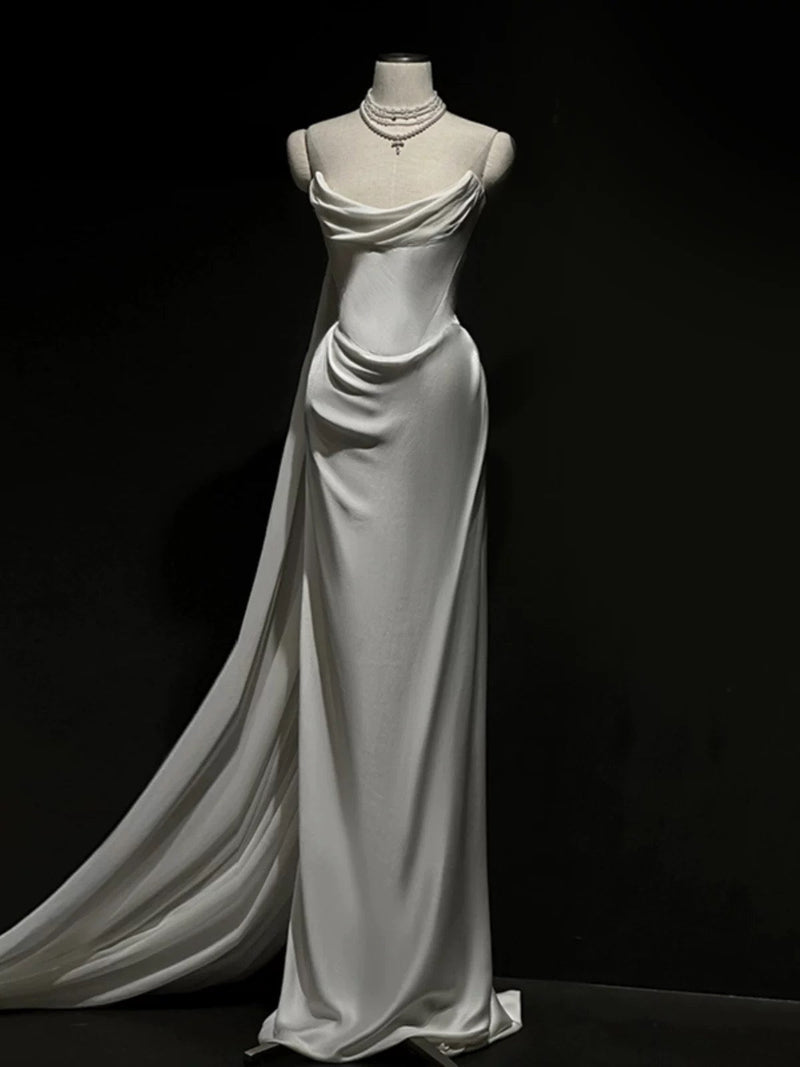 Vintage Mermaid Strapless White Satin Long Wedding Dresses With Ruffles